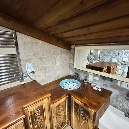 Hotel Duru Hanim Konagi *